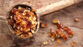 5 Healthy Reasons Why You Must Have Gond Katira In Summer Season