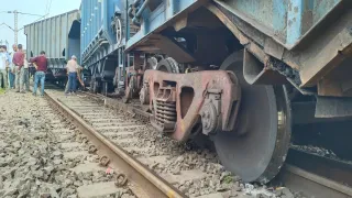 UP News: Train Services Disrupted On Delhi-Howrah Route After Goods Train Derails In Prayagraj