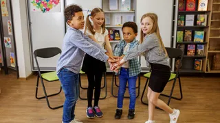 Expert Shares Valuable Tips For Supporting Your Child’s Social Development And Building Friendships