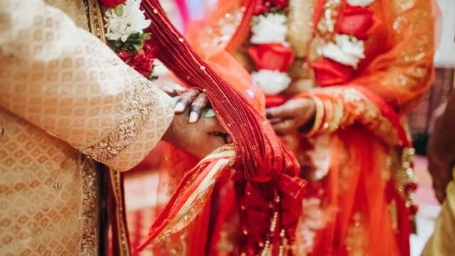 what-is-the-significance-of-gathbandhan-in-hindu-wedding-shastras-explain