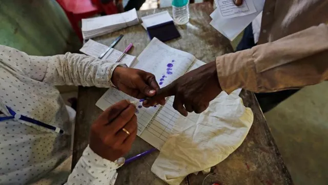 west-bengal-bypolls-scuffle-breaks-out-between-tmc-workers-bjp-manas-kumar-ghosh-at-polling-booth-in-raiganj