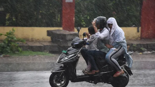 maharashtra-weather-heavy-rain-likely-in-these-areas-mumbai-raigad-palghar-thane-till-july-16-imd-issued-red-alert