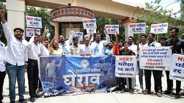 neet-ug-paper-leaked-solved-and-given-to-students-in-just-45-minutes-supreme-court-casts-doubt-on-centre-nta-submissions