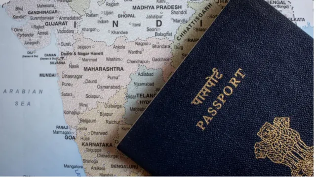 thane-woman-travels-to-pakistan-to-meet-man-she-married-online-booked-on-return-for-using-forged-documents