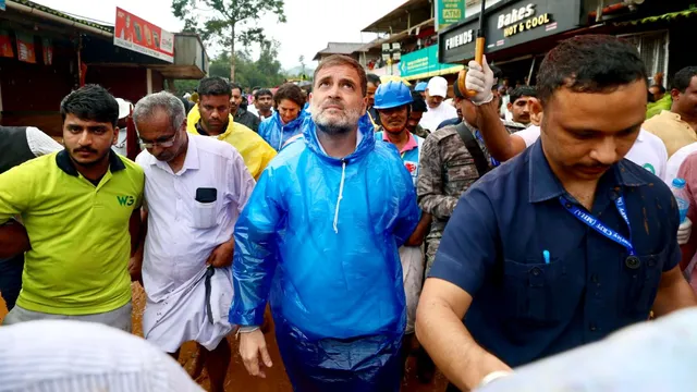 wayanad-landslides-rahul-gandhi-priyanka-gandhi-speak-to-media-rahul-says-same-feeling-as-fathers-death