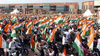 Har Ghar Tiranga Campaign 2024: PM Modi Changes Social Media DP To Tricolour; Check Registration, Certificate Download Process