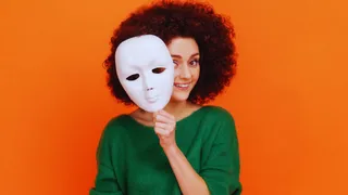 Top 5 Zodiac Signs That Are Big Liars And Always Sugarcoat Their Words