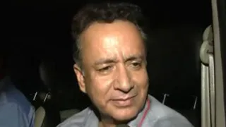 Zulfkar Ali, Former J-K Minister, Meets Union Home Minister Amit Shah; To Join BJP Tomorrow