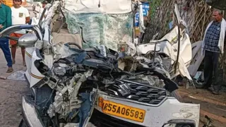 At Least Four Dead After Car Rams Into Parked Truck On Etawah-Kanpur National Highway