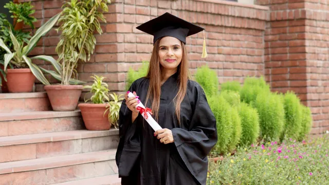 centre-directs-aiims-other-medical-institutes-to-design-india-dress-code-for-convocation-ceremonies