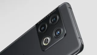 OnePlus Motherboard Issue: OnePlus 10 Pro, 9 Pro Users Reportedly Face Costly Repairs Amid Widespread Failures, Bills Up To Rs 42,000
