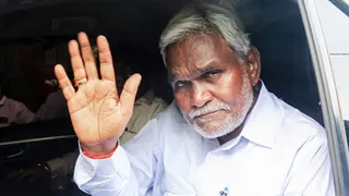 Champai Soren Was Under Surveillance By Own Police For Five Months, Alleges Assam CM Himanta