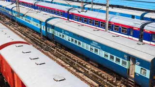 train-cancelled-list-august-29-30-new-delhi-mumbai-rajdhani-express-12952-sarai-rohilla-bandra-terminal-22950-haridwar-bandra-terminus-22918-gujarat-rain