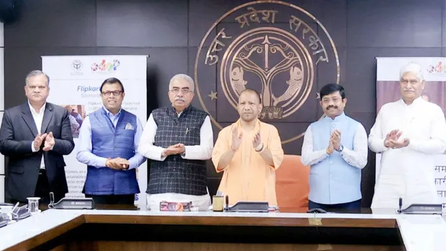 cm-yogi-inaugurates-two-new-warehouses-of-flipkart-in-up-terms-ecommerce-platforms-catalyst-for-new-era