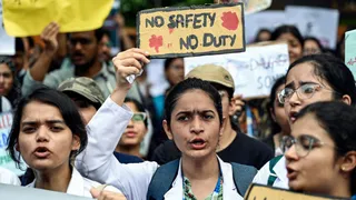 Kolkata Horror: Union Minister Demands Mamata's Resignation; BJP Accuses State Govt Of Obstructing CBI Probe | Updates