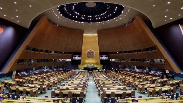 palestinians-propose-un-resolution-demanding-israels-withdrawal-from-gaza-west-bank-in-6-months