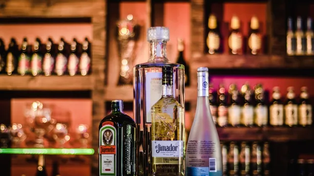 hyderabad-dry-day-bars-liquor-toddy-shops-to-remain-closed-on-september-17-18-for-ganesh-idol-immersion-check-timings-hyderabad-liqour-shops
