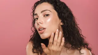 5 Natural Ingredients To Include In Your Nighttime Skincare Routine For Radiant Skin