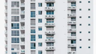 Mumbai 2BHK Apartment With Rs 1.35 Lakh Rent Goes Viral For Washing Machine Attached Above Commode
