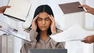 Workplace Stress: Expert Lists Tips To Identify Stress Signs And Effective Ways To Manage It