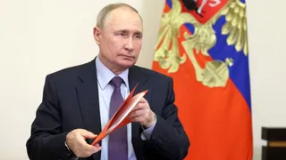 Putin Entering Middle-East Conflict? Russia Warns Israel Over Plans To Attack Iran's Nuclear Facilities