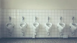 Passenger Fills Bizarre ‘Toilet Pass’ For Using Washroom At Mumbai Metro Station; Delhiites Shocked