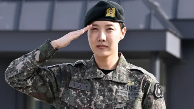 bts-jhope-sweet-messages-to-celebrate-hobi-military-discharge