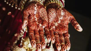 Karwa Chauth 2024 Mehndi Designs: 5 Simple Tips To Make Your Mehndi Darker