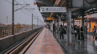 ‘Mummy Dekh Lo’: Man’s Hilarious ‘Proof’ Blaming Delhi Metro For Being Late Leaves Internet Amused | Viral Video