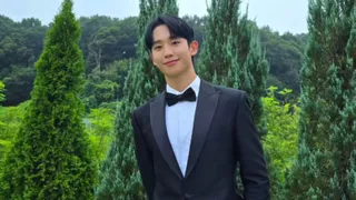 Snowdrop Star Jung Hae In Shares Love For Bollywood; Says He Loved Aamir Khan's 3 Idiots