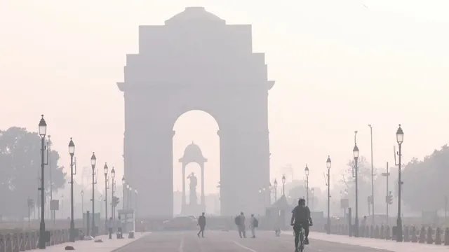 delhi-aqi-today-very-poor-touches-389-cpcb-yamuna-forth-delhi-ncr-air-pollution-ghaziabad-noida