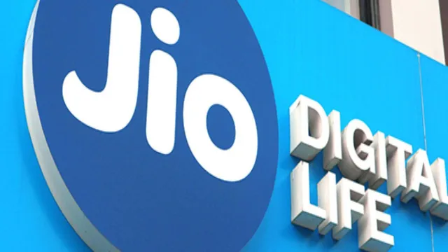hyderabad-techie-faces-legal-action-from-reliance-after-registering-jio-domains-before-official-launch