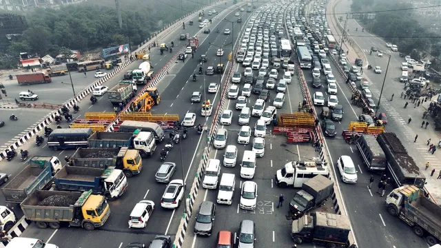 delhi-traffic-advisory-diljit-dosanjh-concert-jln-stadium-google-map-traffic-radha-swami-satsang-complex-routes-to-avoid