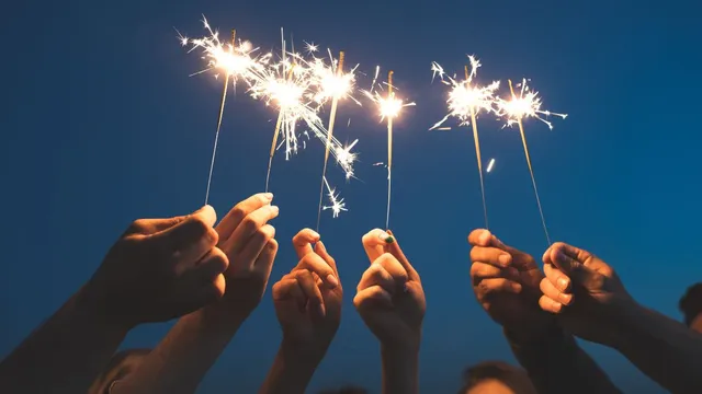 how-fireworks-can-harm-your-child-eyes-doctor-recommends-ways-to-to-prevent-it