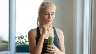 5 Water-Infused Drinks To Detox Your Skin Before Diwali