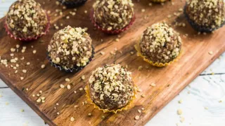 4 Nutritious And Easy Recipes To Make With Dates To Boost Your Health This Winter