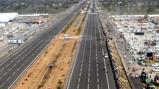 delhi-mumbai-expressway-24-kilometre-stretch-open-for-traffic-in-faridabad-details