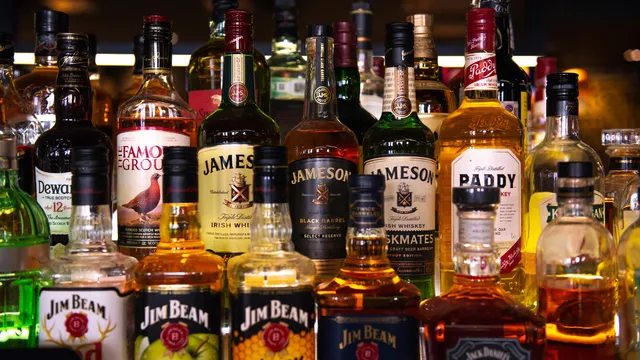 karnataka-liquor-shops-to-be-closed-on-nov-20-heres-why