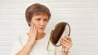 5 Foods That May Lead To Skin Ageing And Make You Look Older