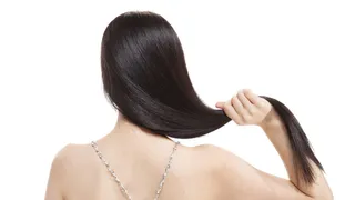 How To Maintain Silky Hair During Winter? 5 Tips For Smooth And Shiny Tresses