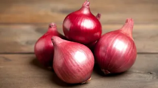 Afghan Onions Hit Pune's Market Yard Amid Local Supply Crisis | Check Prices