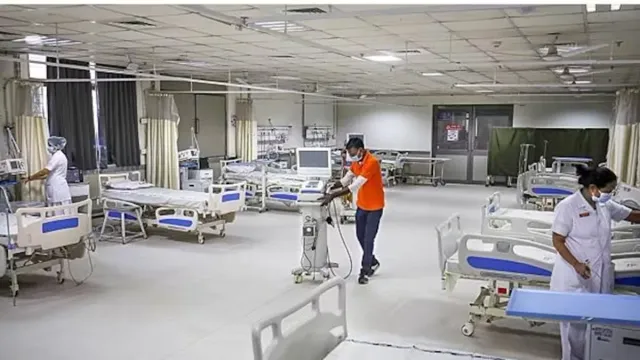bengal-tripura-hospitals-shut-door-for-bangladeshi-patients-against-atrocities-on-hindus-natioal-flag-insult
