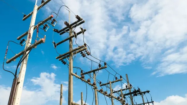 bengaluru-power-tarrif-bescom-proposes-hike-for-next-three-years-this-scheme-can-help-you-know-details