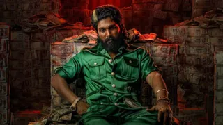 Pushpa 2 Movie Review: Allu Arjun Sets Screens Ablaze As Pushpa Raj; Netizens Hail Jathara Sequence In Sukumar's Movie