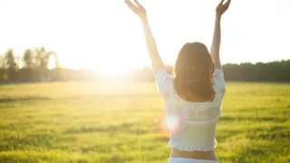 5 Amazing Benefits Of Soaking In Winter Sun For 15 Minutes Everyday