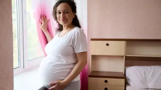 Expert Explains Risk Of Late Pregnancy And Precautions To Be Taken For Old Moms To Be