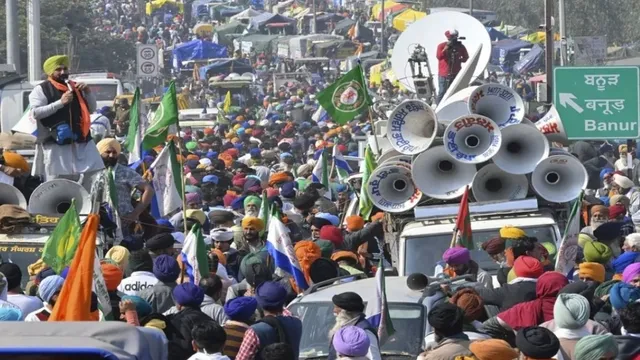 farmers-to-hold-tractor-march-outside-punjab-today-after-police-action-at-shambhu-border-rail-roko-on-december-18