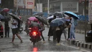 Chennai Weather: IMD Issues Alert For Heavy Rainfall From Dec 17-19; Know District-Wise Forecast