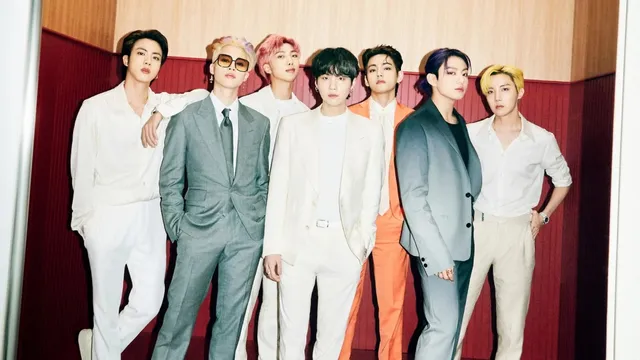 bts-stylish-accessories-inspired-by-jungkook-jin-jimin-v-jhope-rm-and-suga-that-men-can-add-to-their-vanity