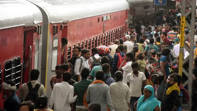 kumbh-mela-2025-34-special-trains-announced-from-mumbai-pune-to-mau-and-danapur-full-list